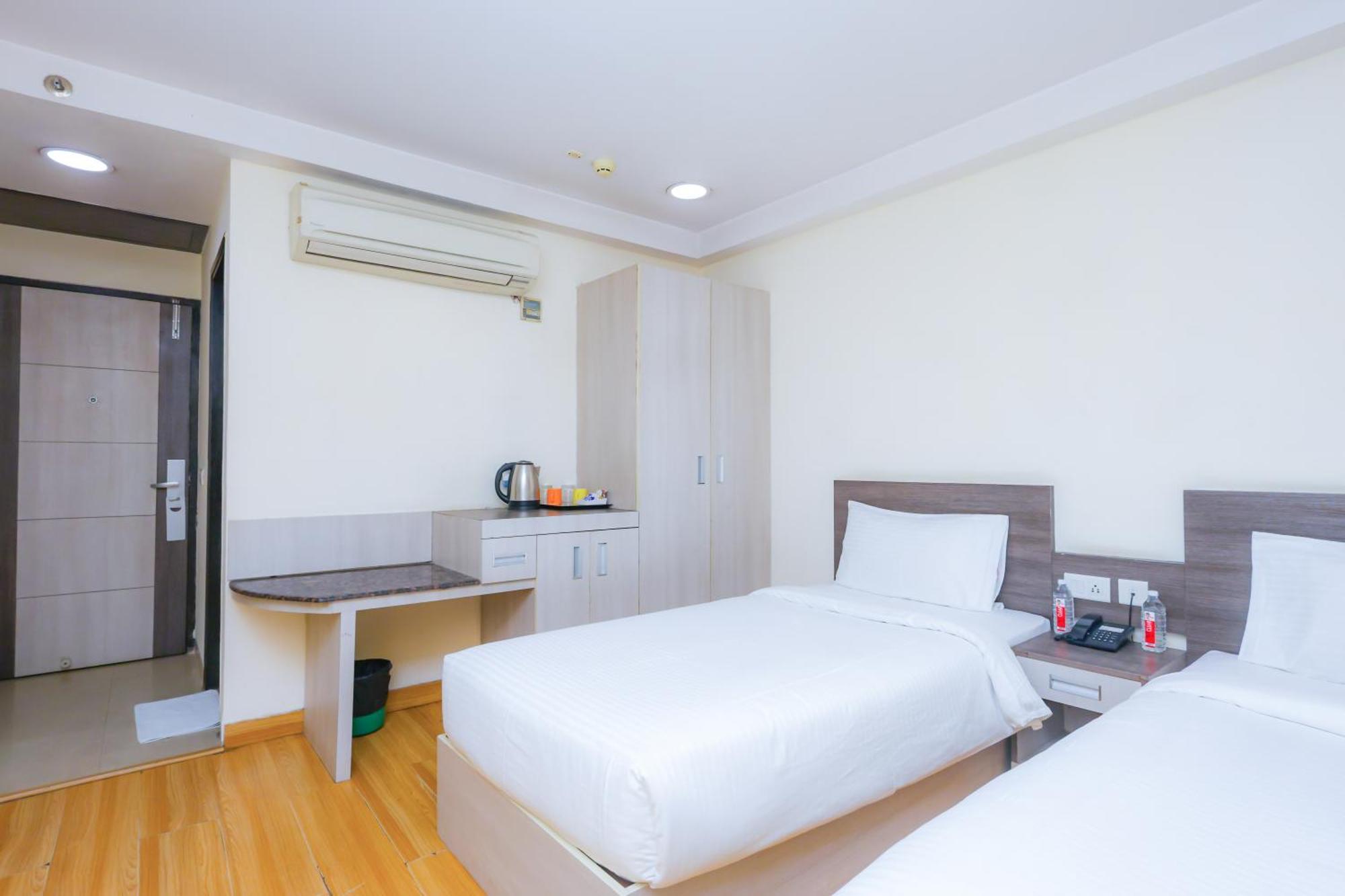 Hyphen Business Hotel 诺伊达 外观 照片